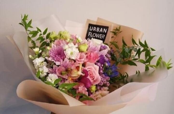 夜晚说说文案心情短语