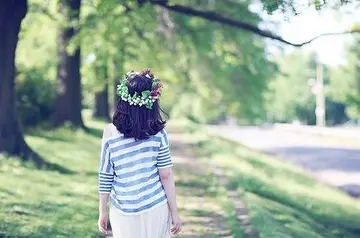 表示心里很烦的朋友圈