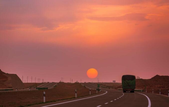 路太难走的句子文案