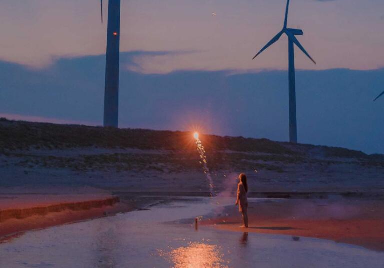 男人低谷期发朋友圈的句子文案