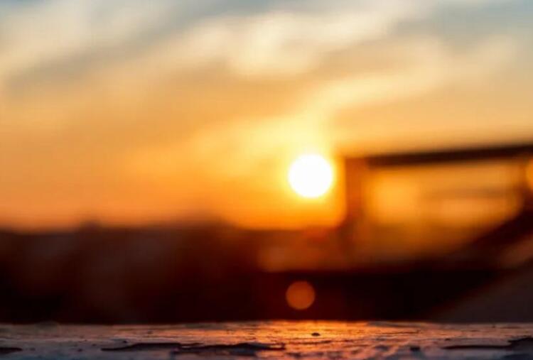 赞美晚霞的诗句文案李白