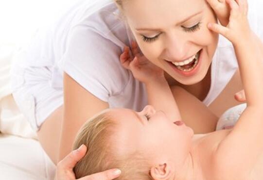 宝宝100天的朋友圈说说文案