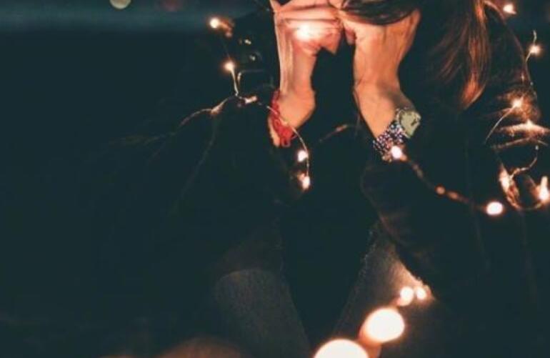 心累心痛的说说文案心情短语