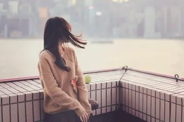 暗示心凉的句子文案