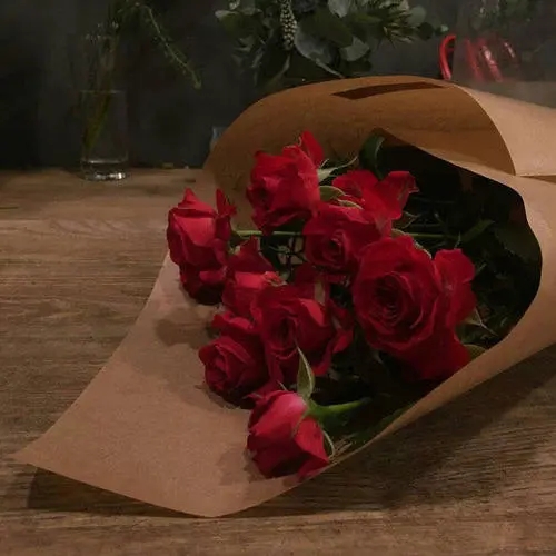 玫瑰花语录文案唯美简短