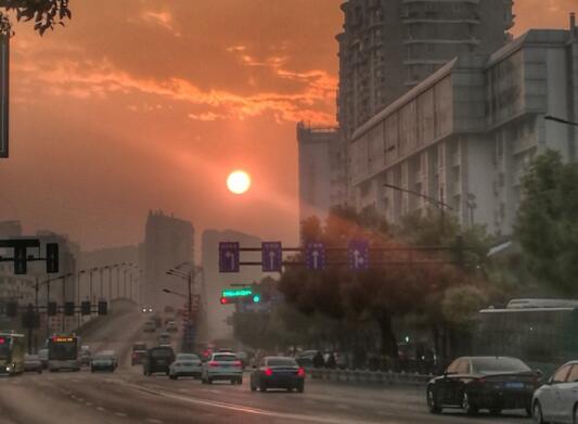 适合深夜一个人的句子文案