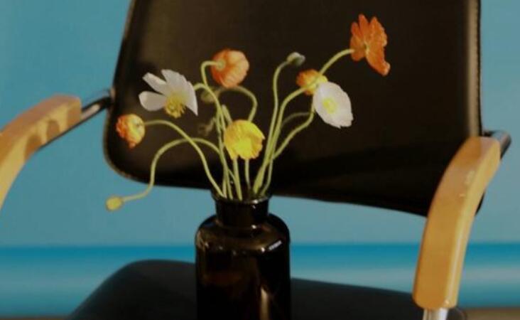 鼓励别人的句子文案励志朋友圈