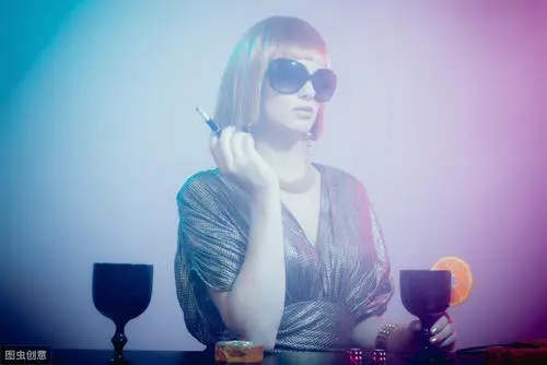 形容女人有范的句子文案