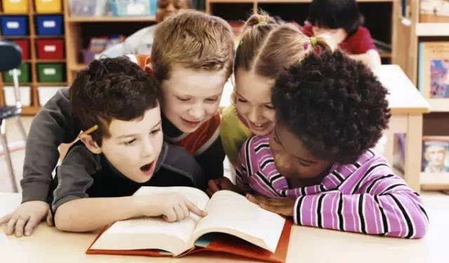 鼓励孩子好好读书的话