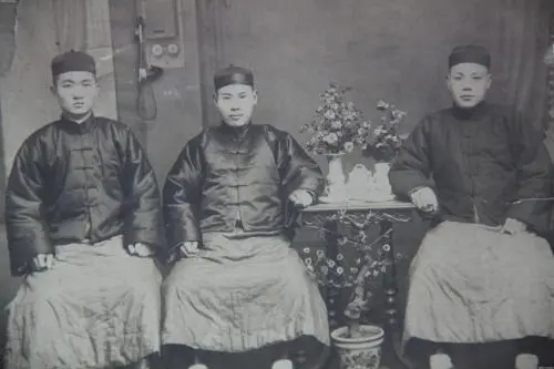 朋友圈发以前的照片要怎么写