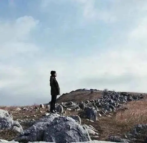 烧脑有深度的句子文案