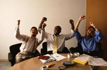 祝福工作愉快的句子文案