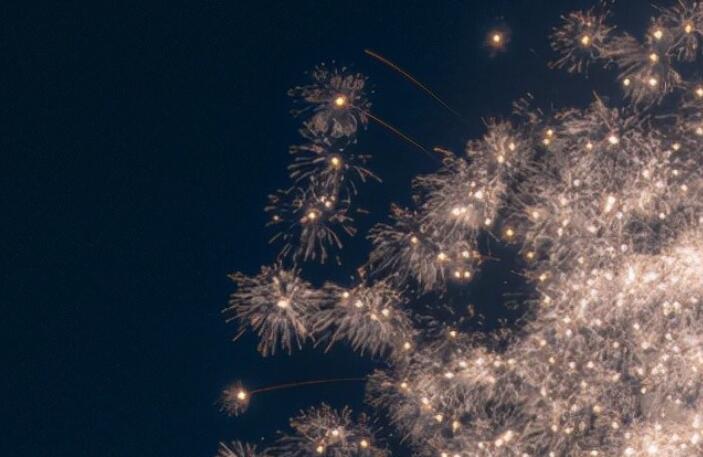 什么都不在乎了的心情说说文案