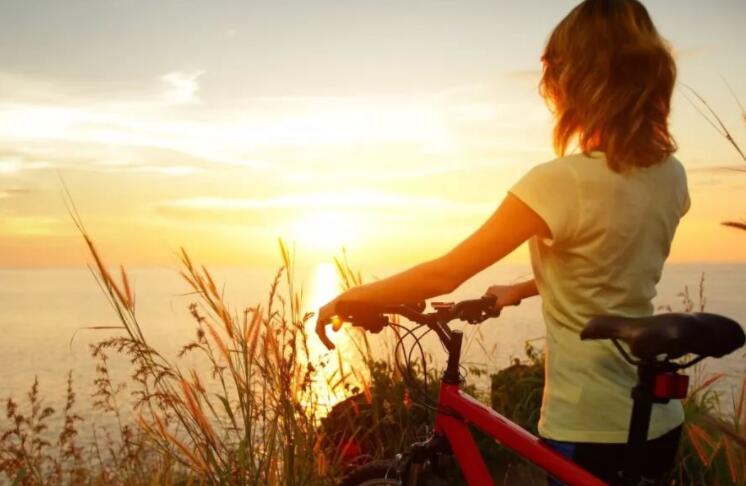 成人感言简短语句文案