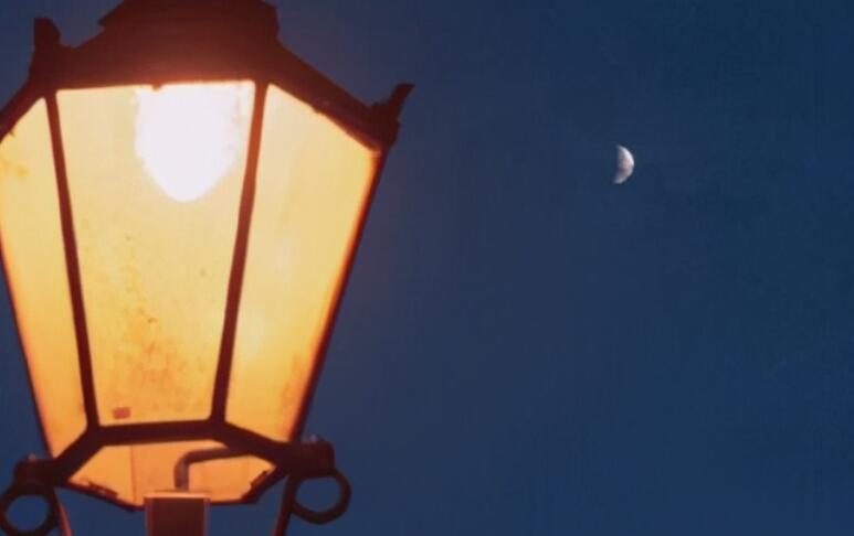 男人加油努力的句子文案