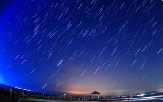 穿透人心的30个现实句子文案