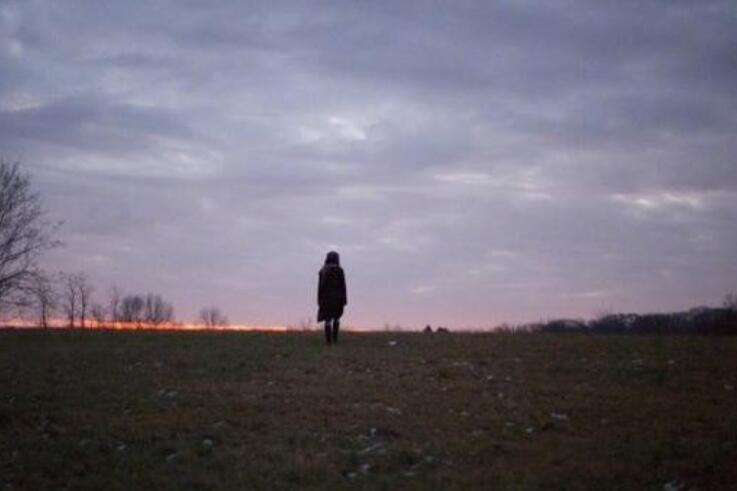 生活累到想哭的说说文案