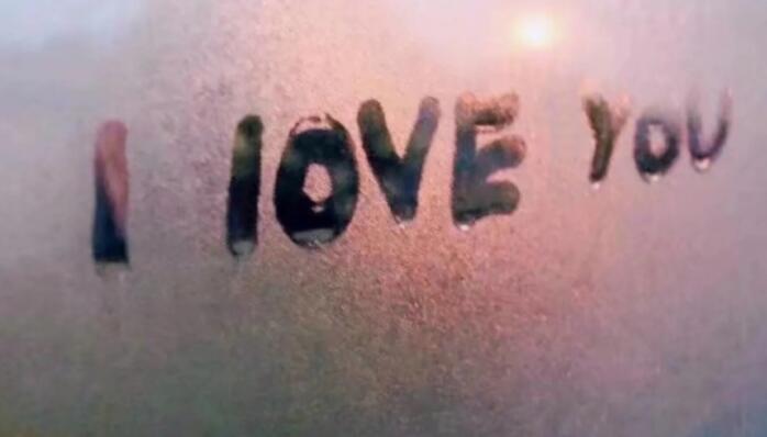 伤感凄美爱情句子文案