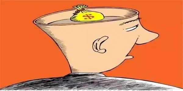 把钱看得太重的人短句