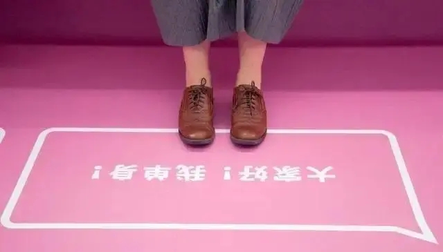 陌陌最吸引人打招呼的句子文案