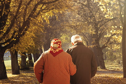 情侣甜蜜句子文案10字内