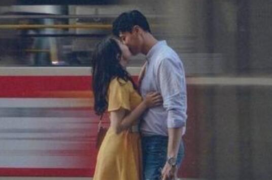 表白异地恋女友的话