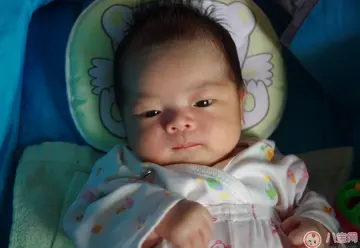 形容小宝宝可爱的句子文案