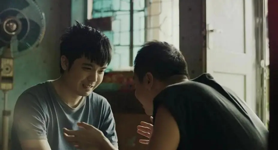 描写乐于助人的一段话