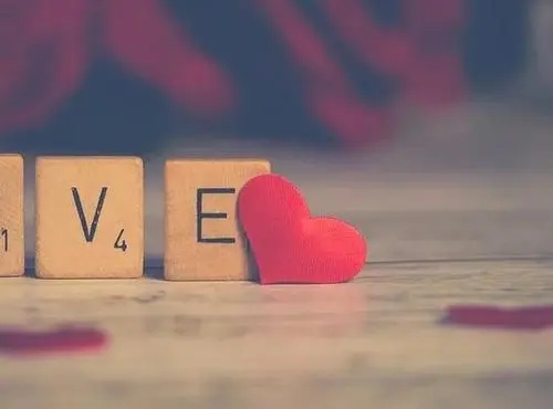 给对象表白的话