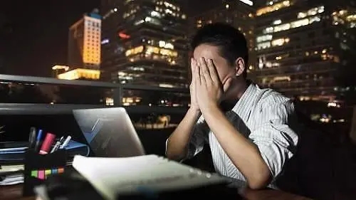 安慰男人压力大的句子文案