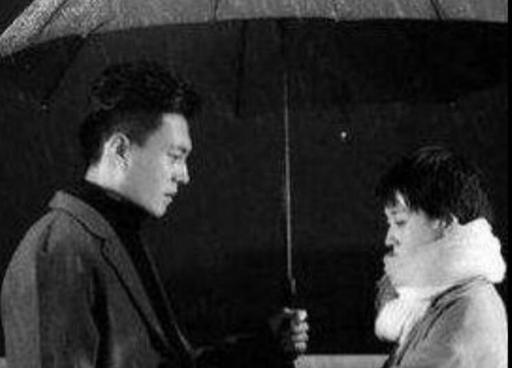 前半生贺涵送伞经典语录文案