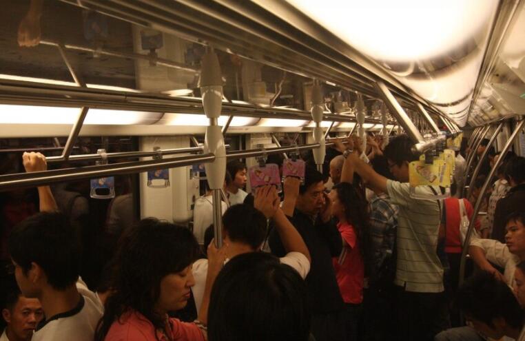 地铁与人生感悟语录文案