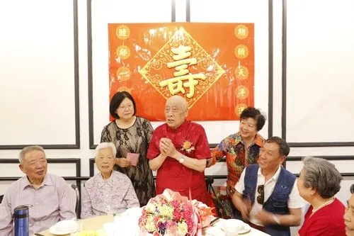 百岁老人生日祝福语