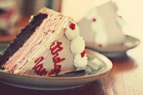 甜食能让人开心的句子文案