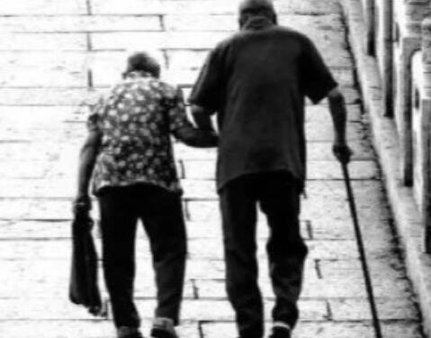 夫妻是什么经典语录文案