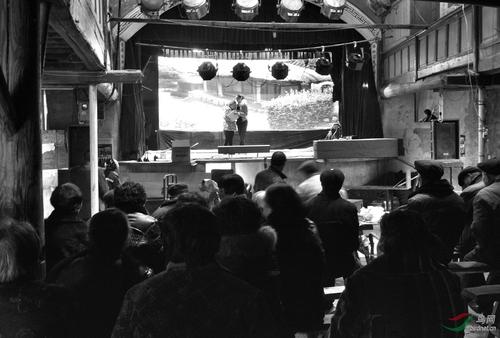 看戏心情经典语录文案