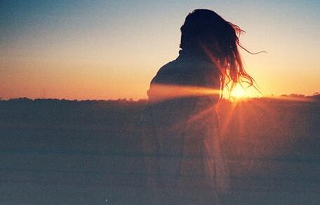 早安正能量简单一句话和图片