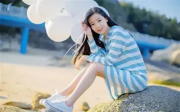 夸女生有仙气的句子文案