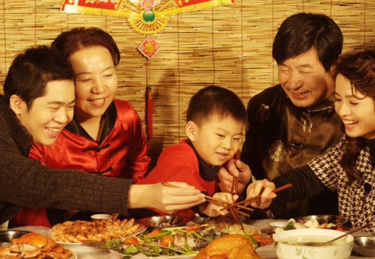 陪爸妈吃饭幸福的句子文案