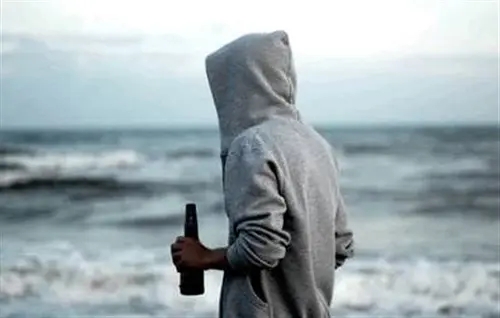 喝酒伤感句子文案说说心情