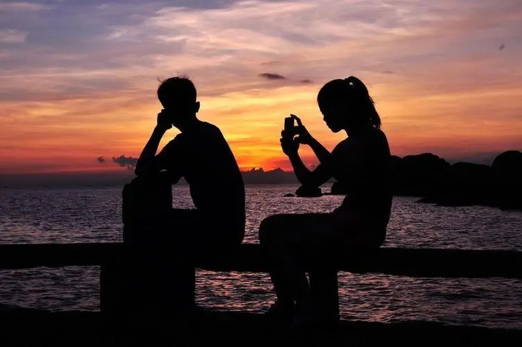 祝你们俩幸福句子文案