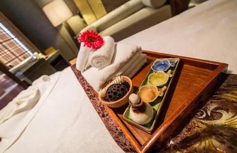 酒店评论回复诗意句子文案