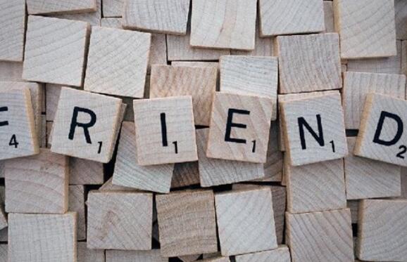 高冷超拽霸气女生签名