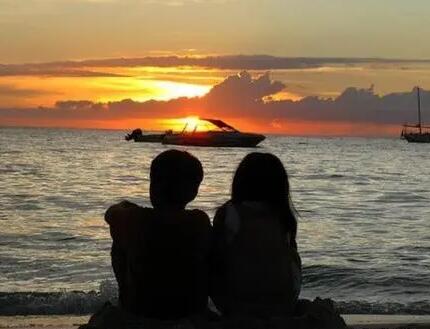 人美风景美的句子文案