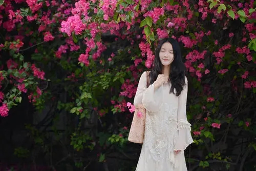 描写南方姑娘的句子文案