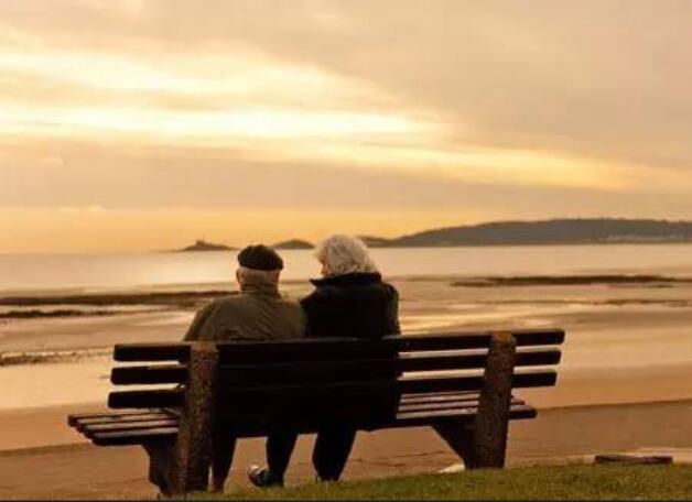 当我老了唯美的句子文案