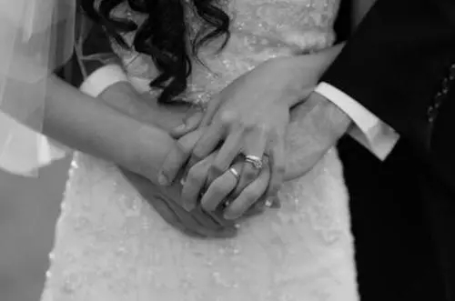 嫁对人幸福的句子文案