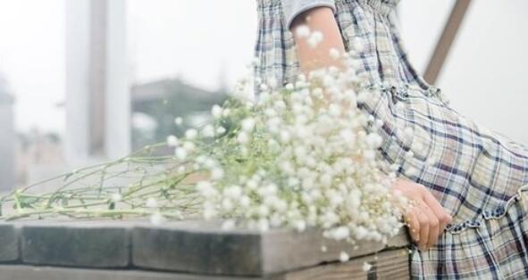 形容平淡知足的句子文案