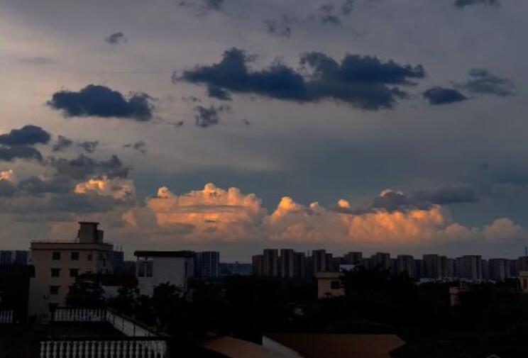 等风来不如追风去类似句子文案