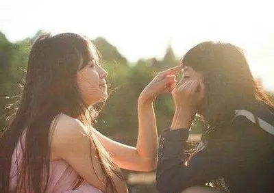 表达友情的句子文案唯美简短